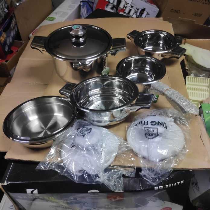 Zestaw ciężkich grubszych garnków z kompletu Kinghoff indukcja gaz