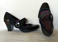 Buty lakierki Clarcs rozmiar 38