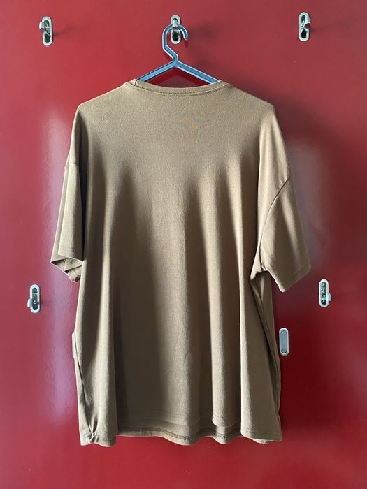 Tshirt castanha larga shein