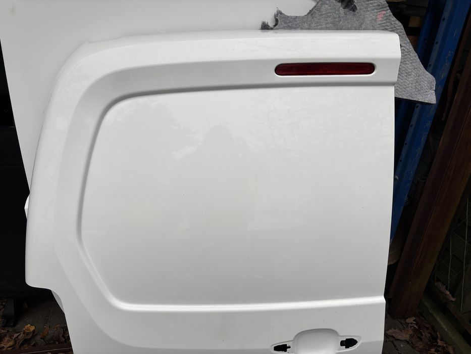 Drzwi lewy tył lewe tylne Peugeot Partner IV Combo E Berlingo EWPA