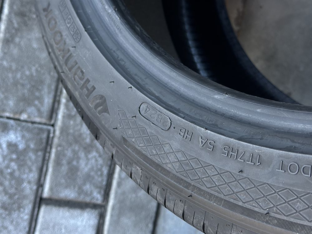 Шини Hankook 285/40R21