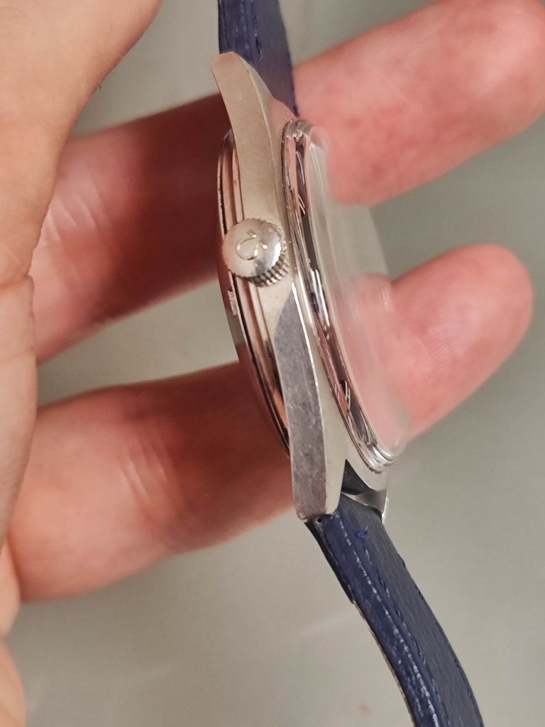 Omega Genève Automático Cal.552