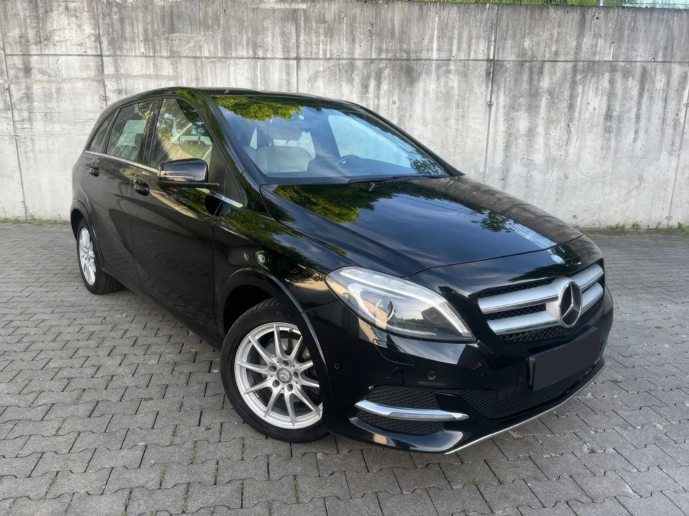 Mercedes-Benz B 200 2016