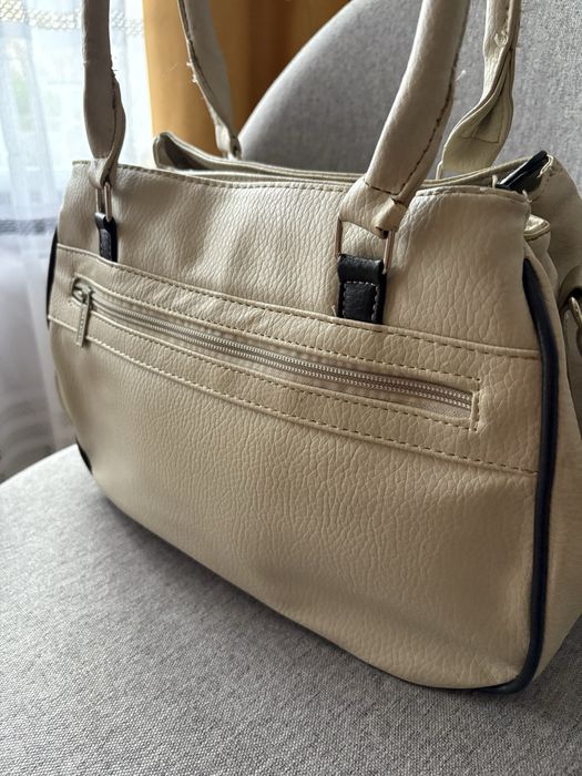 Жіноча шкіряна сумка Hernan