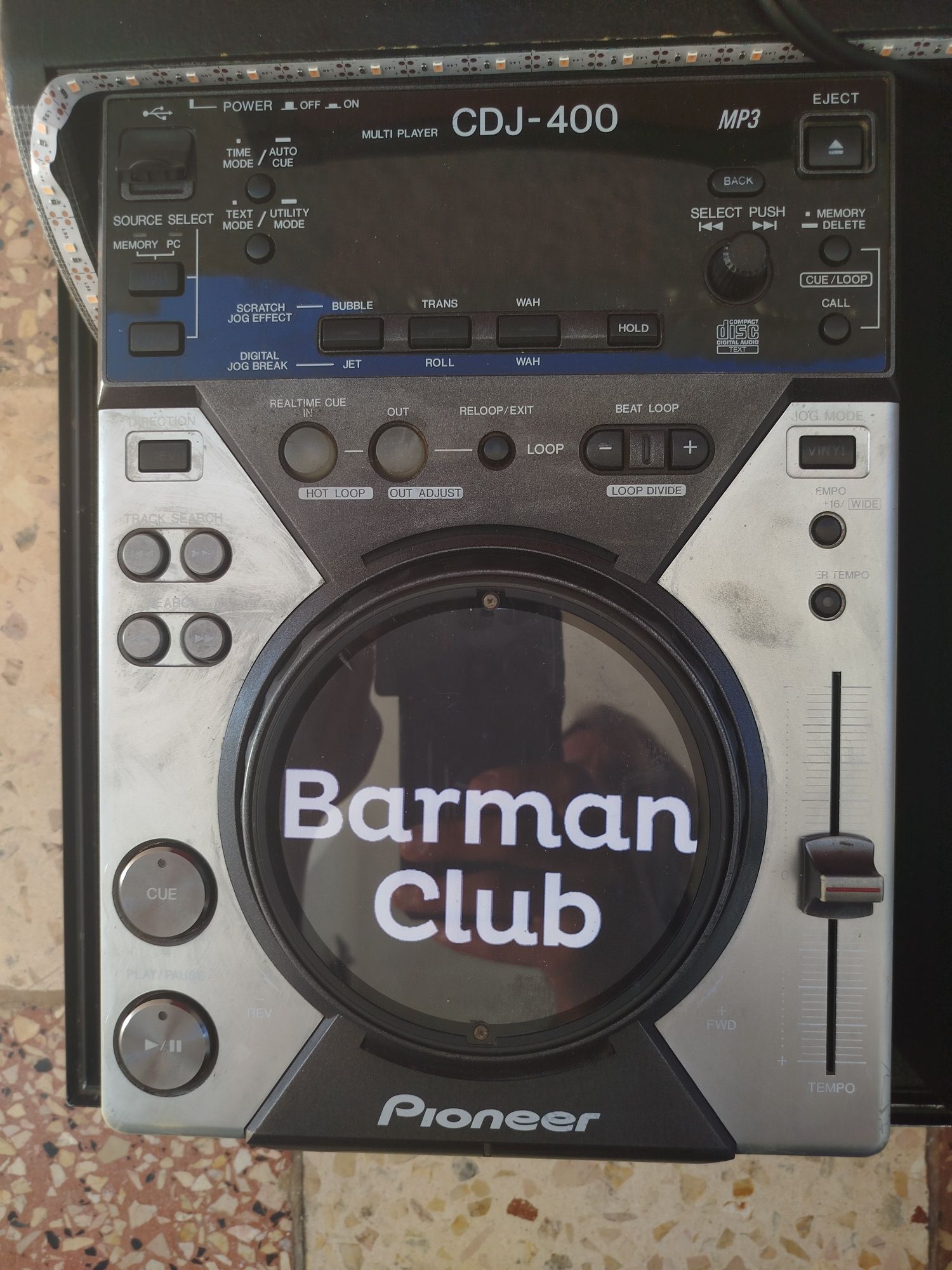 Case c/ 2x Pioneer CDJ 400 + Mesa DJM 400