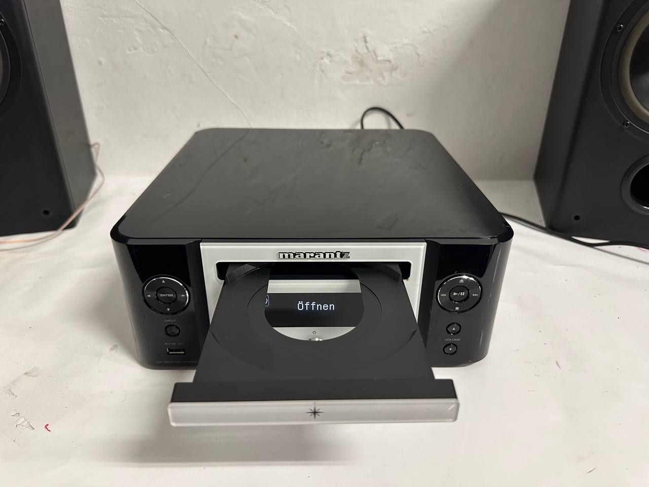odbiornik CD  Marantz M-CR 610, FLAC,WAV, WMA, MP3AirPlay, DLNA .