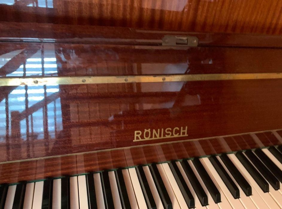 Pianino Rönisch nastrojone transport gwarancja