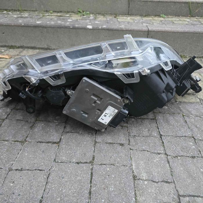 Продам комплект фар Toyota RAV 4 від 2019-