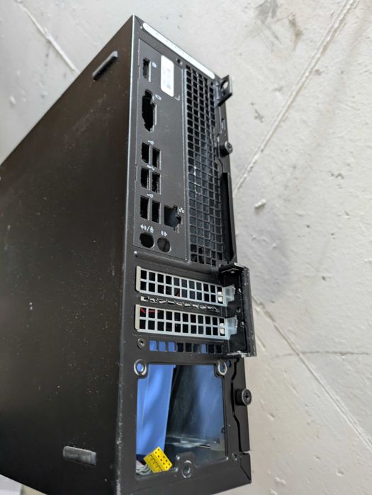 корпус +БП Corsair 750W 80 Plus Bronze +  HDD 200Gb  охлаждение