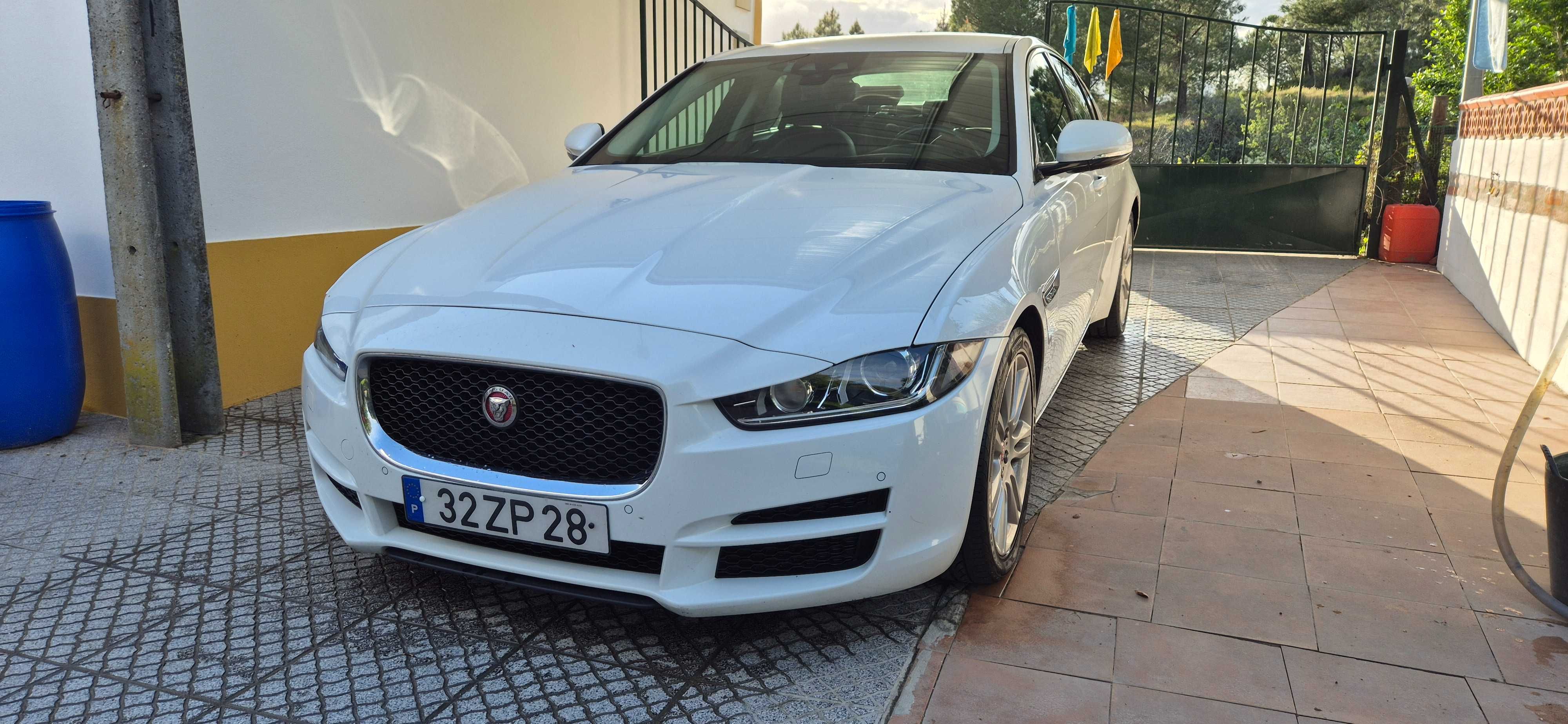 Jaguar XE Portfolio 2015