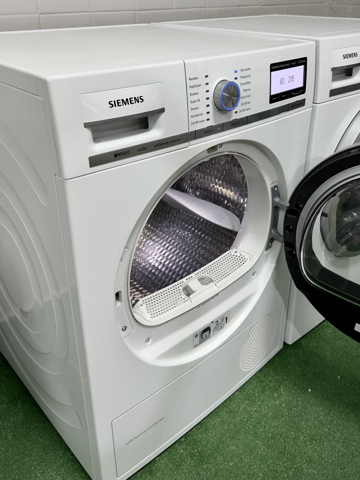 Комплект пральної та сушильної машини Siemens iQ800