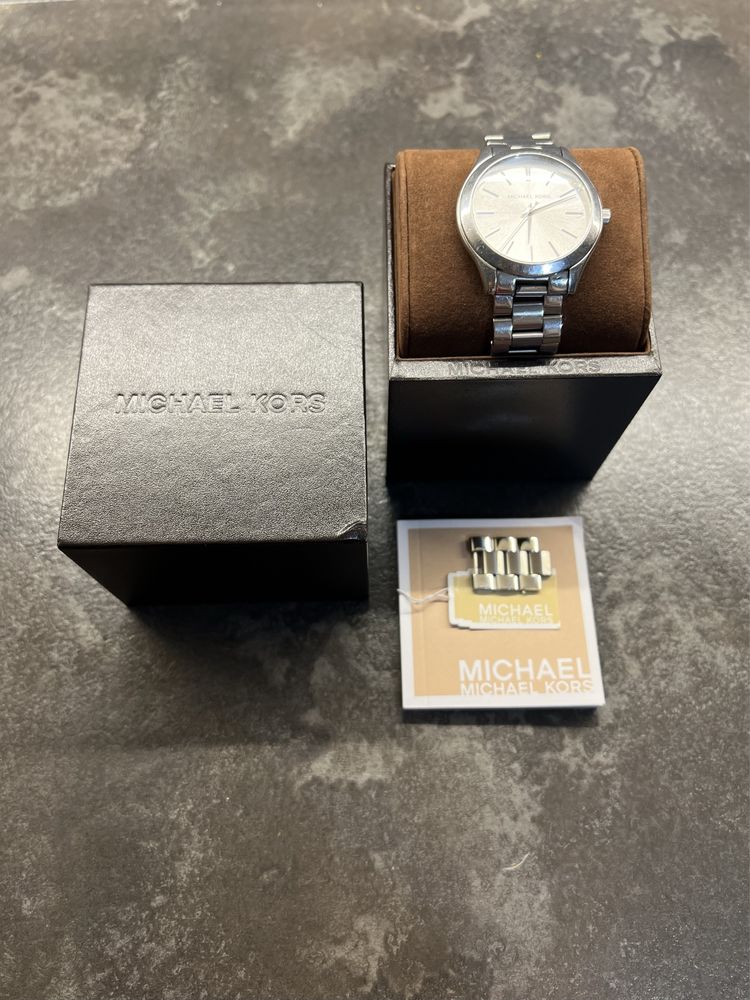 zegarek damski Michael Kors Slim Runway srebrny bransoleta MK3178 41