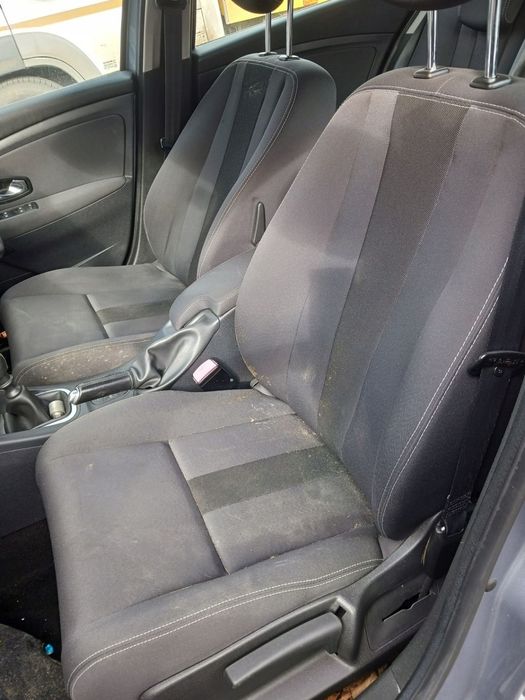 FOTEL FOTELE PRZÓD I TYŁ RENAULT MEGANE 3 III 2010 ROK