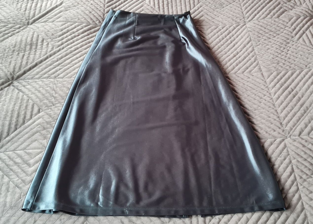 Ciemnozielona spódnica reserved XS