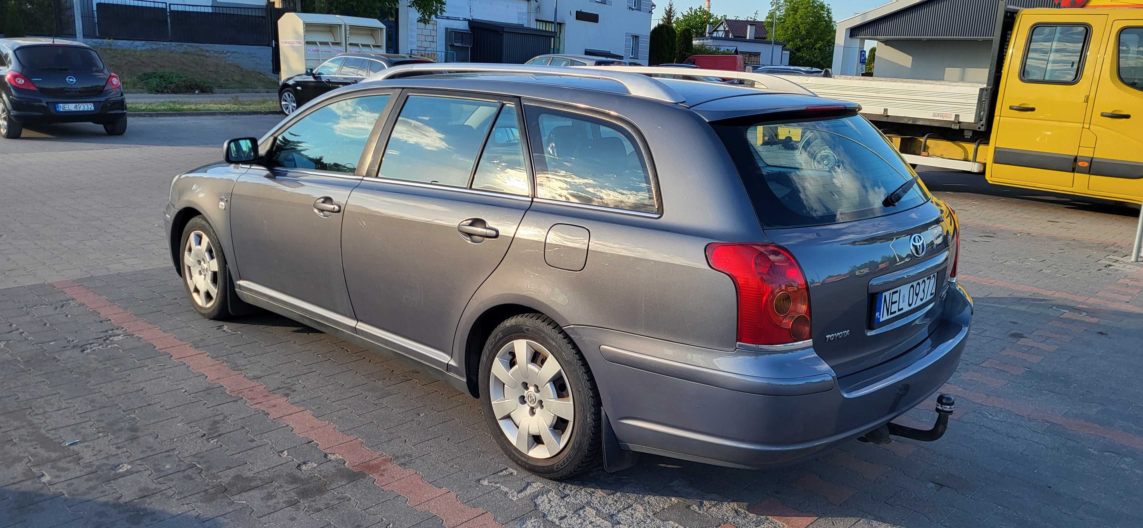 Toyota Avensis T25 D4D 2004r. - auto bezwypadkowe