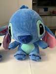 Conjunto 2 peluches stitch originais com 35 e 28 cms