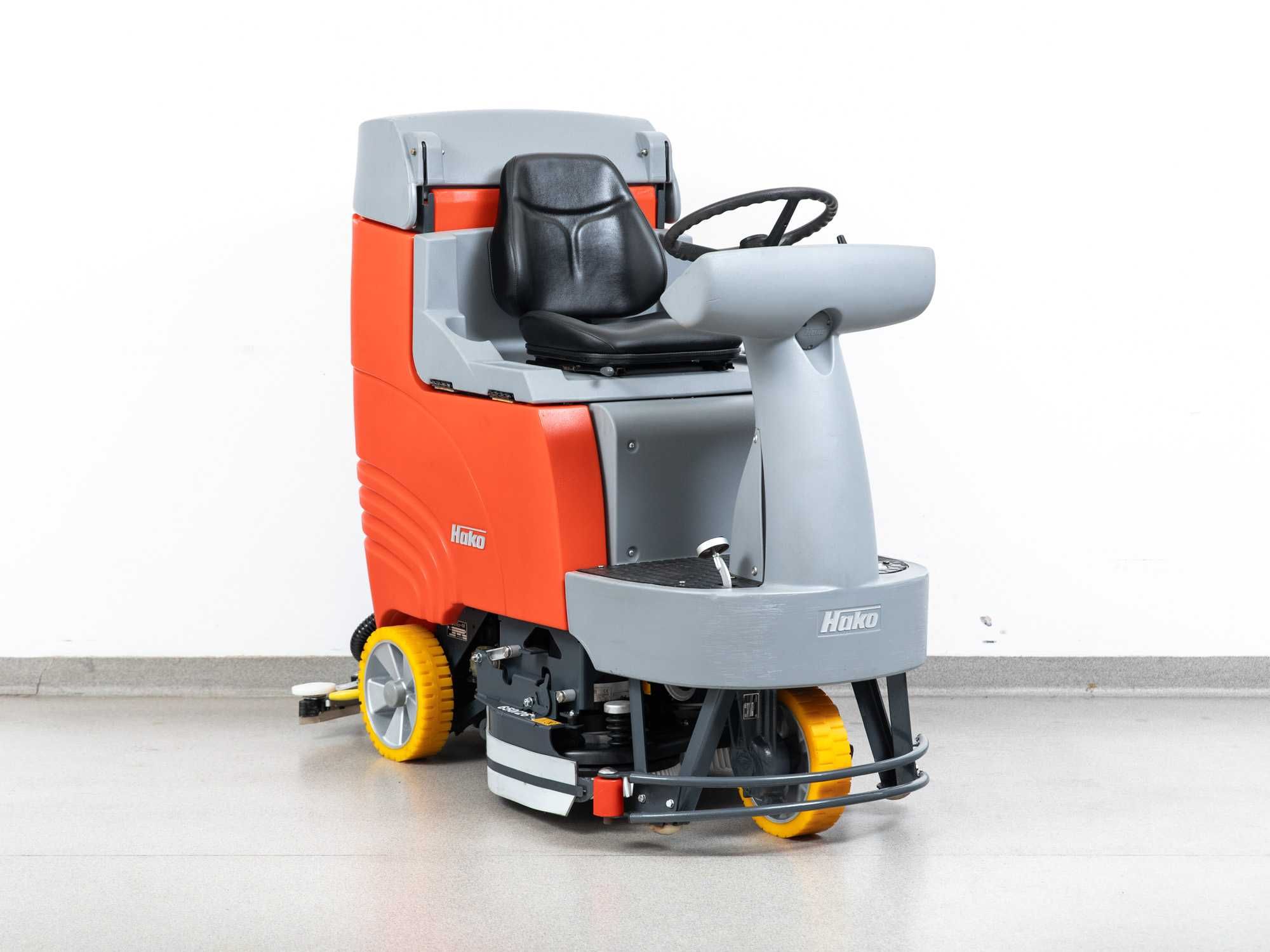 Szorowarka Hako Scrubmaster B115 R NOWE BATERIE 2016r 842h 24000nett