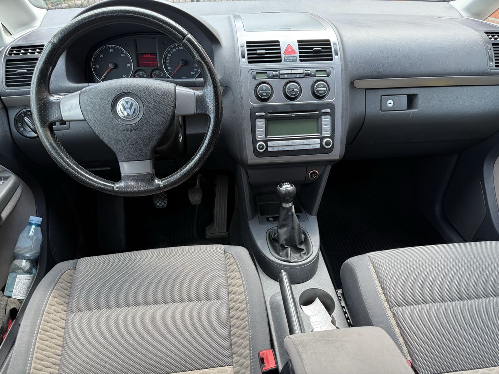 Vw touran cross tdi zamiana