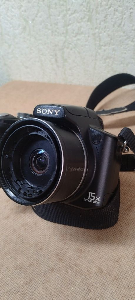 sony cyber-shot dsc-h50