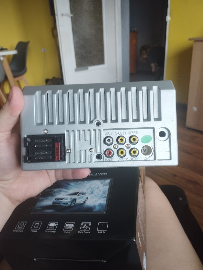 Stacja multimedialna NaviFly 1DIN