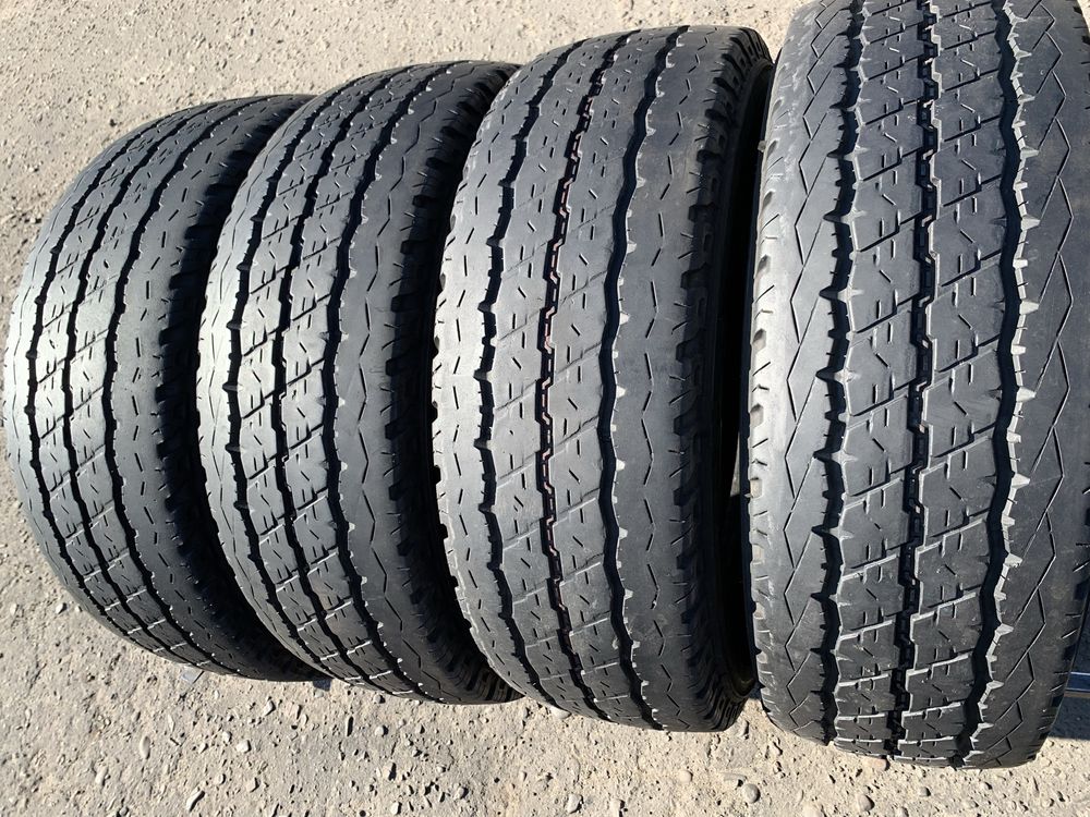 Шини 215/70 R15C Bridgestone 7-6,5мм 2021 рік 215 70 15С