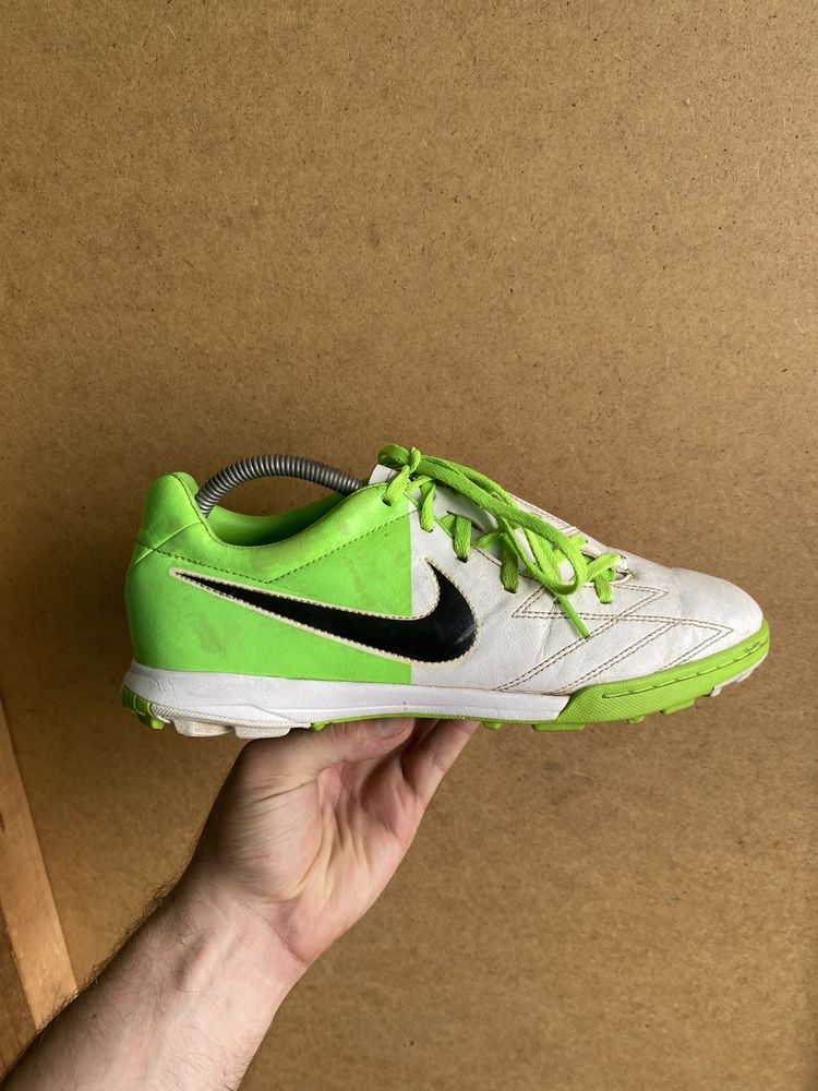 Сороконожки nike total90 shoot iv tf