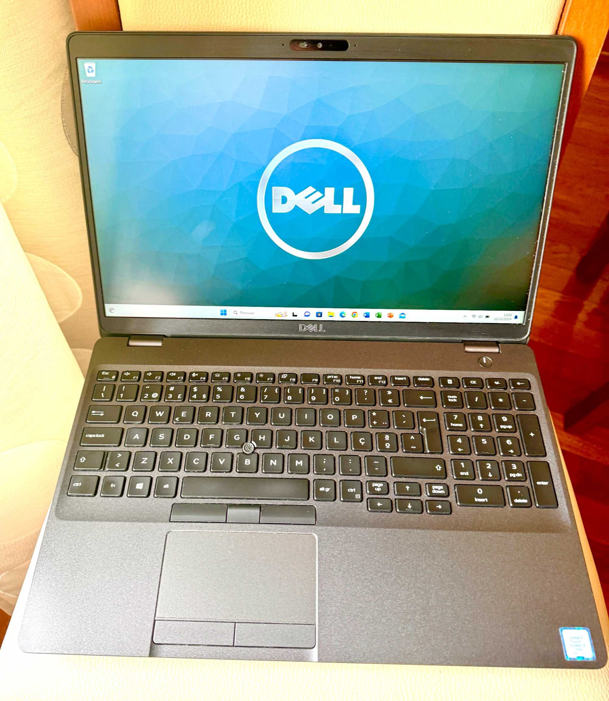 Dell Latitude 5500 15.6"FullHD/i7-8665u Quad Core/32Gb Ram/Ssd 512Gb