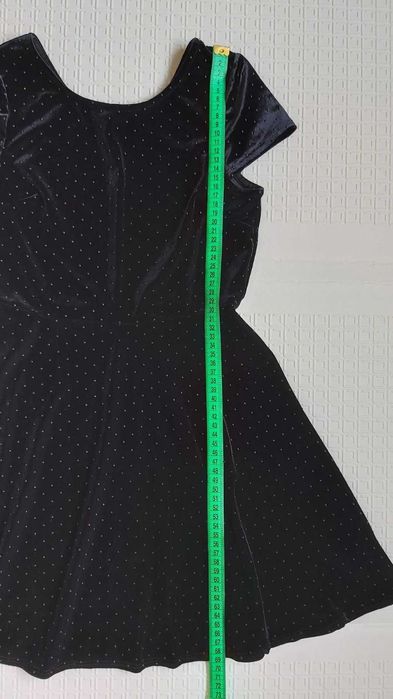 Платье на девочку 8-9 лет