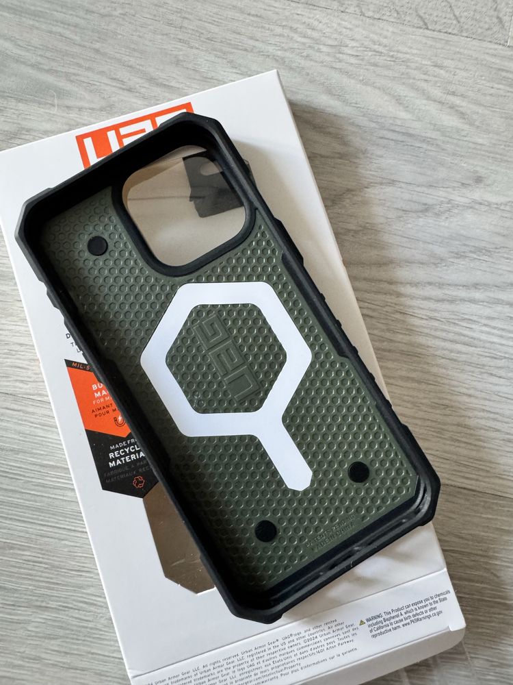 Чохол UAG Iphone 15 pro max