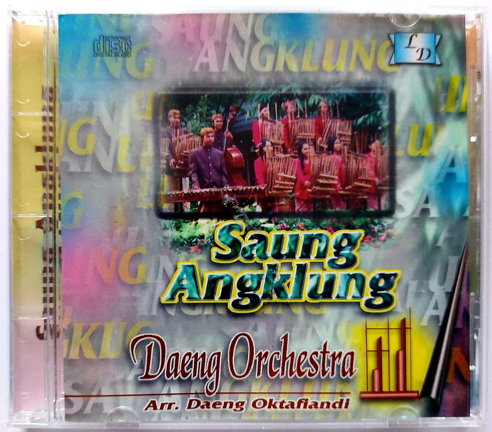 Saung Angklung Daeng Orchestra 1987r