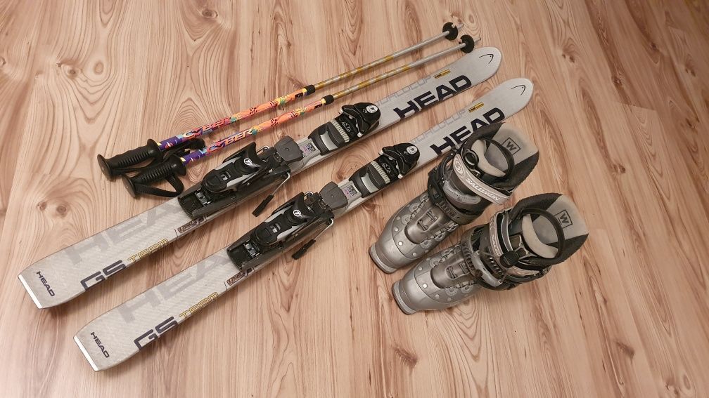 Narty HEAD, buty Salomon i kijki narciarskie dla dziecka