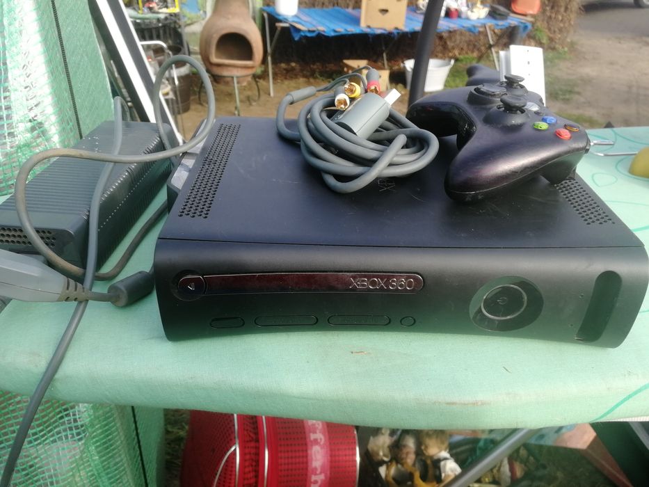 Konsola Xbox 360 komplet wysyłka