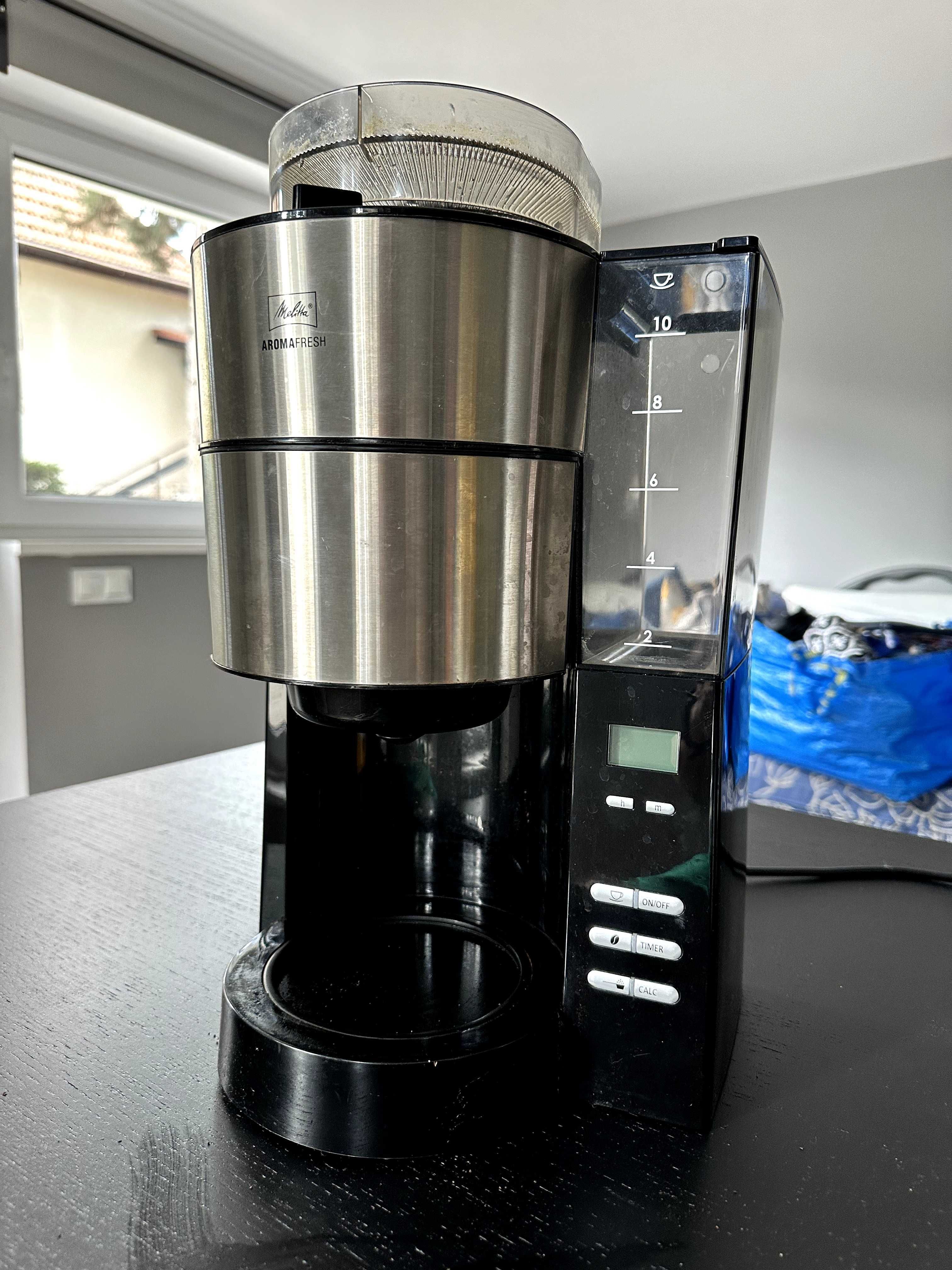 Ekspres przelewowy Melitta Aroma Fresh 1021-04 z młynkiem żarnowym