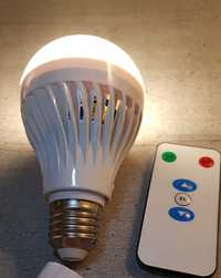 220V LED Лампа акумуляторна, з пультом. Ліхтар-лампа