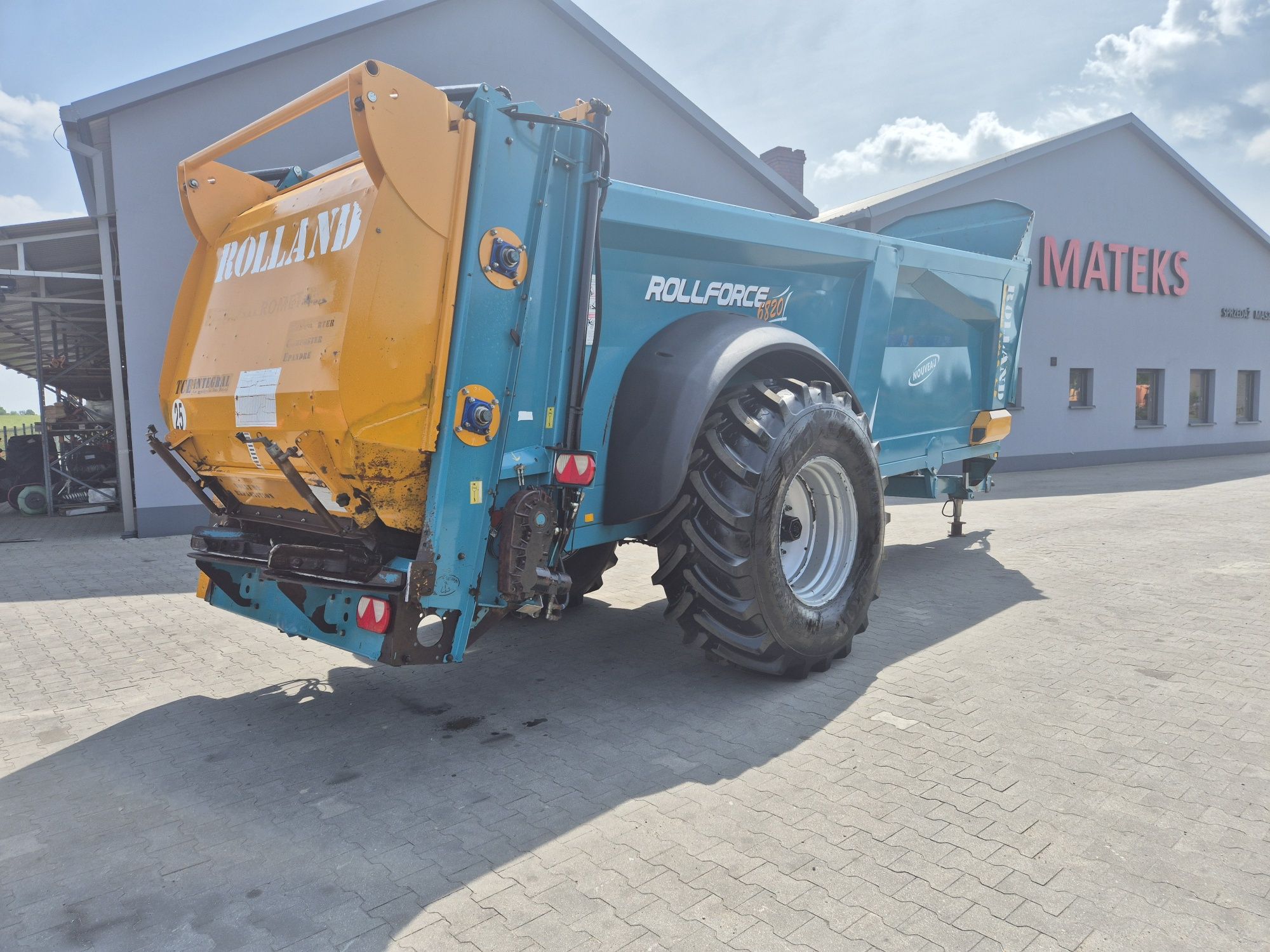 Rozrzutnik Obornika Rolland 6820 RollForce 20m3 Talerze do Wapna