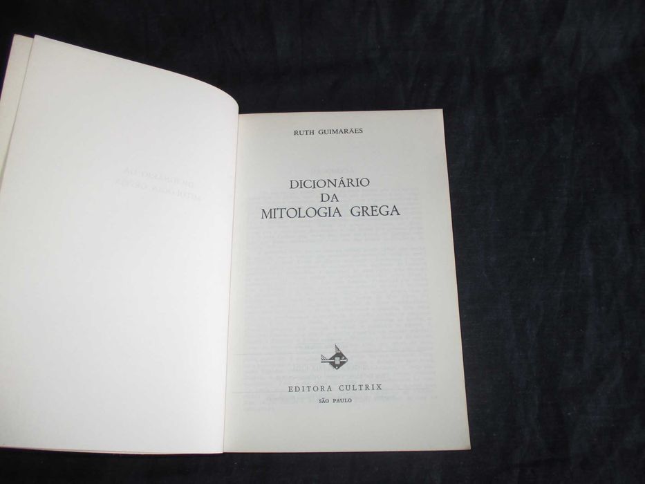 Livro Dicionário da Mitologia Grega Ruth Guimarães