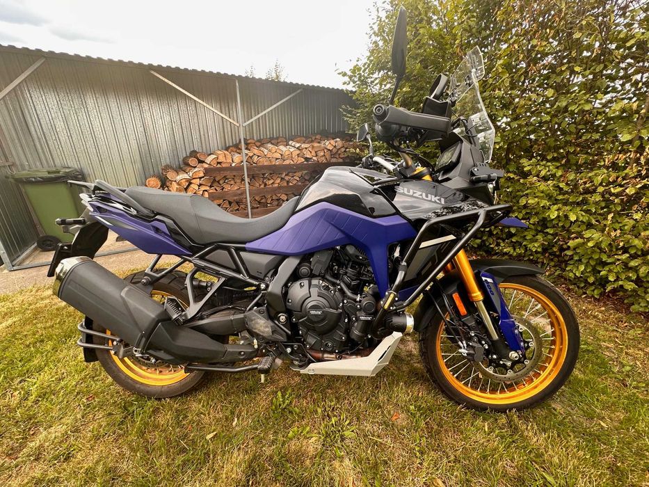 SUZUKI V-STROM 800 DE- Nowy (prawie) z super wyposażeniem i pełnym GAP