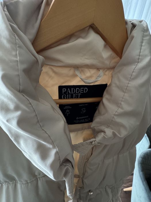 Жилетка stradivarius