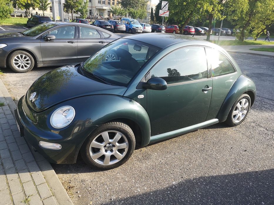 Volkswagen New Beetle 2003 / klima / 2.0 benz / grzane fotele / RARYTAS / zarejestrowany