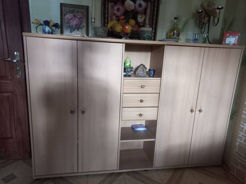 Продам меблі в гарному стані