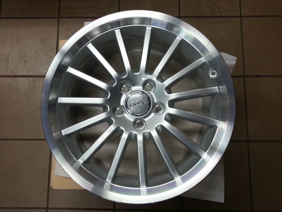 Felgi aluminiowe Audi A3,A4,A5,A6,A7,A8,Q3,Q5 5x112 8x18 66,6 Et-47