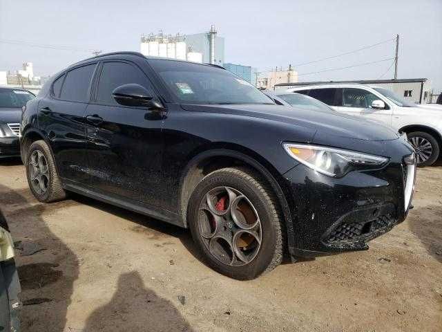 Alfa Romeo Stelvio Sport 2018 Року