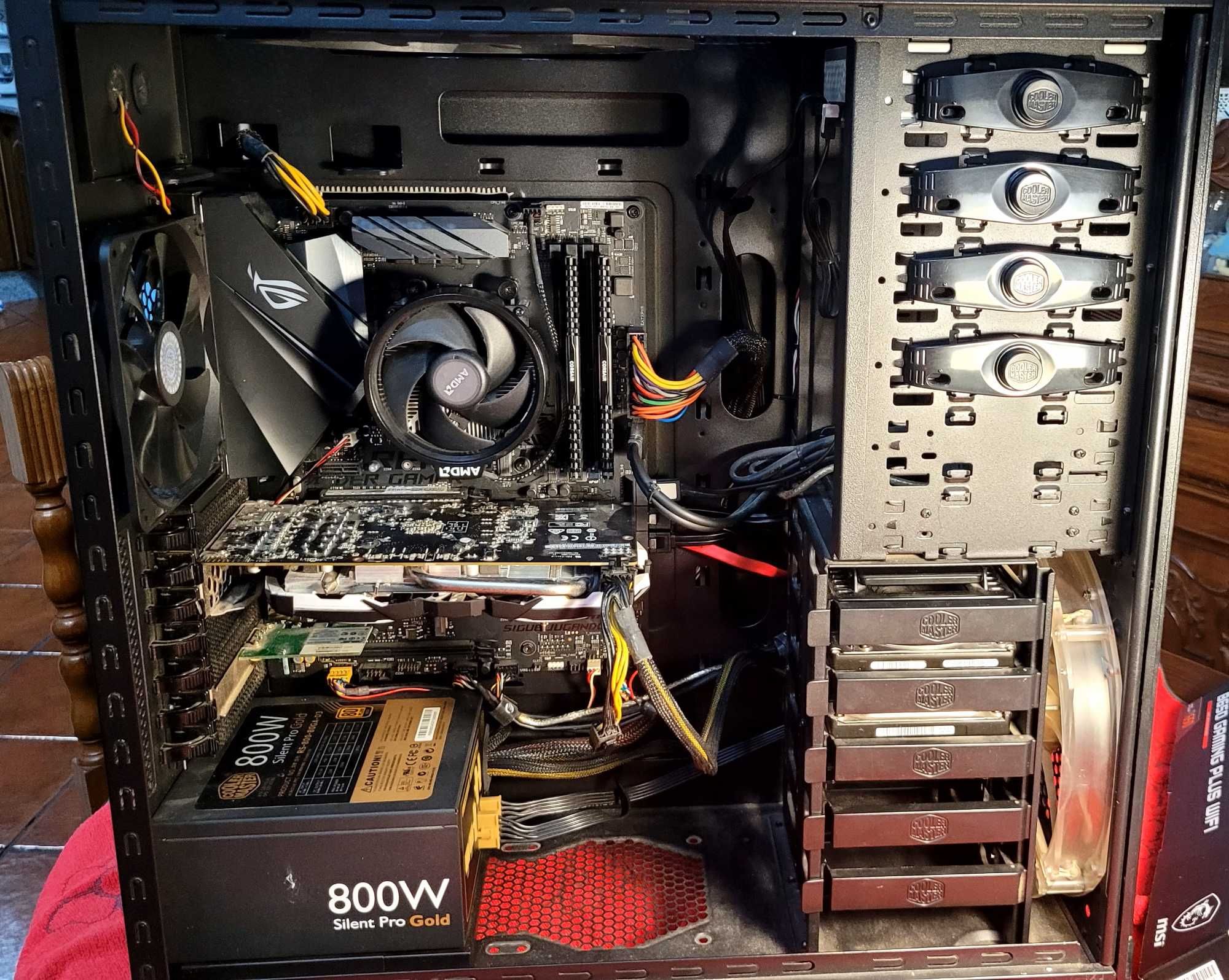 Computador Gamer - Ryzen 5 3600X / RX 570 ARMOR 8GB / 16GB RAM