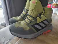 Кросівки дитячі б/в Adidas 33 розмір