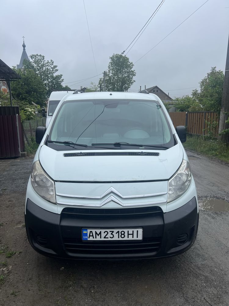 Продам машину citroen Jumpy