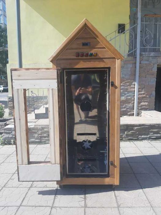 Коптильня на 40 кг КЛАСС 2.0 с окном и утеплением