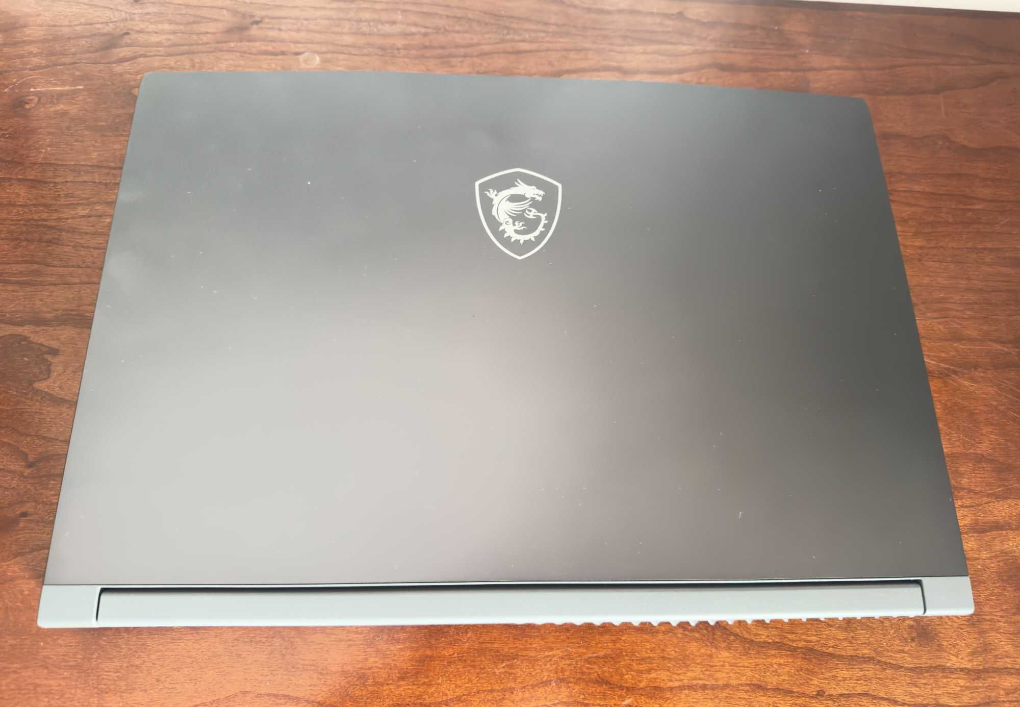 MSi Thin 15 c/Novo 15.6"-144Hz/i5-12450H/16G/512G/RTX3050/Garantia