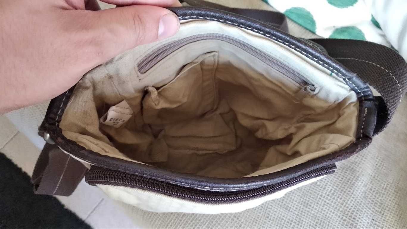 Bolsa de Ombro (Tiracolo) Em Tecido Creme