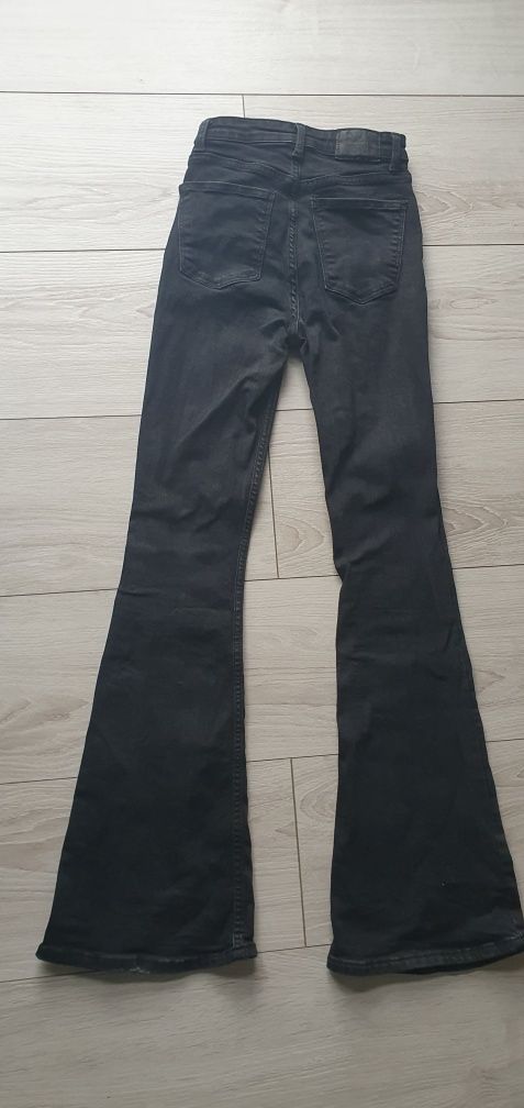 Spodnie Bershka XS