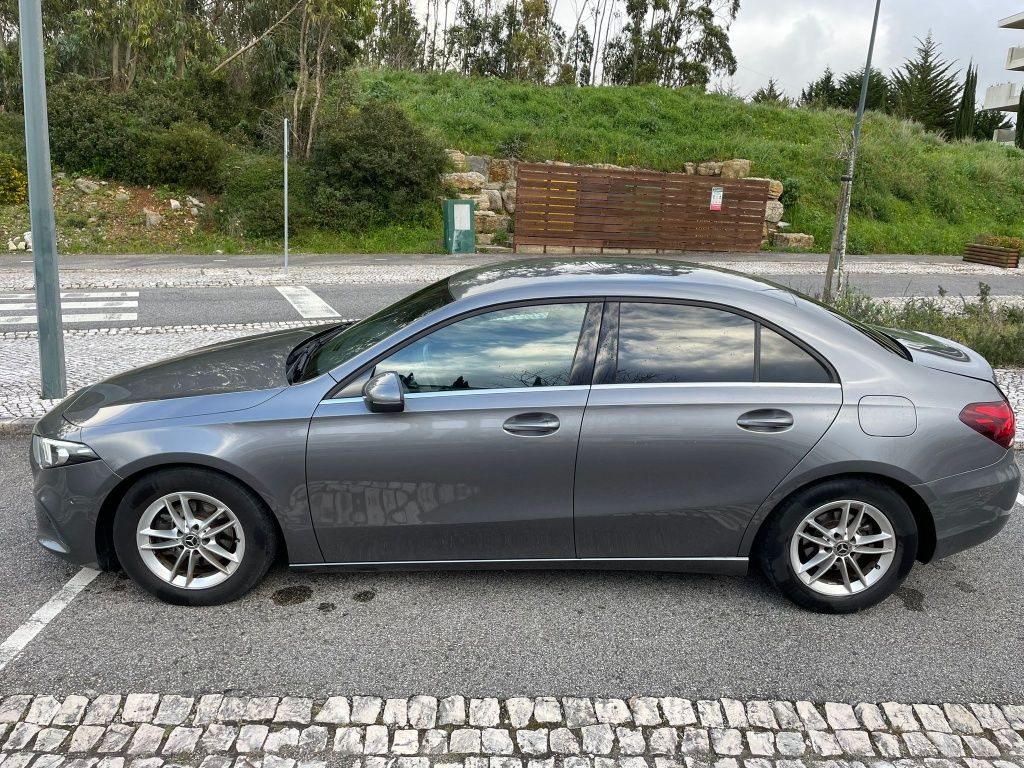 Mercedes-Benz A 180D